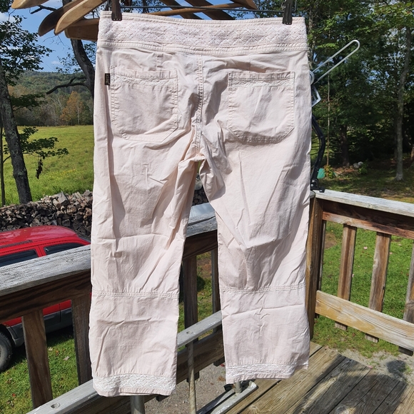 Kuhl Size 6 Cropped Capri Cream Beige Organic Cotton Lycra Pants Waist Detail - Picture 5 of 8